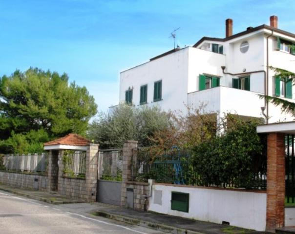B&B Privileged Pollena Trocchia Zewnętrze zdjęcie