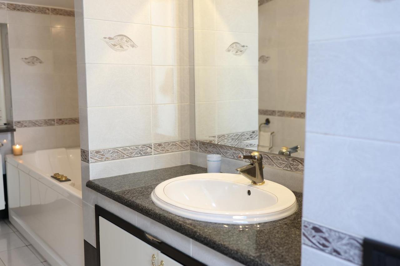 B&B Privileged Pollena Trocchia Zewnętrze zdjęcie