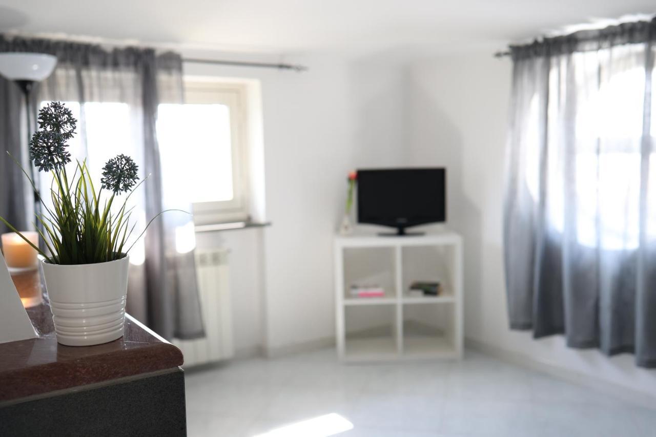 B&B Privileged Pollena Trocchia Zewnętrze zdjęcie